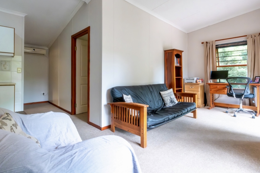 5 Bedroom Property for Sale in Fernridge Western Cape